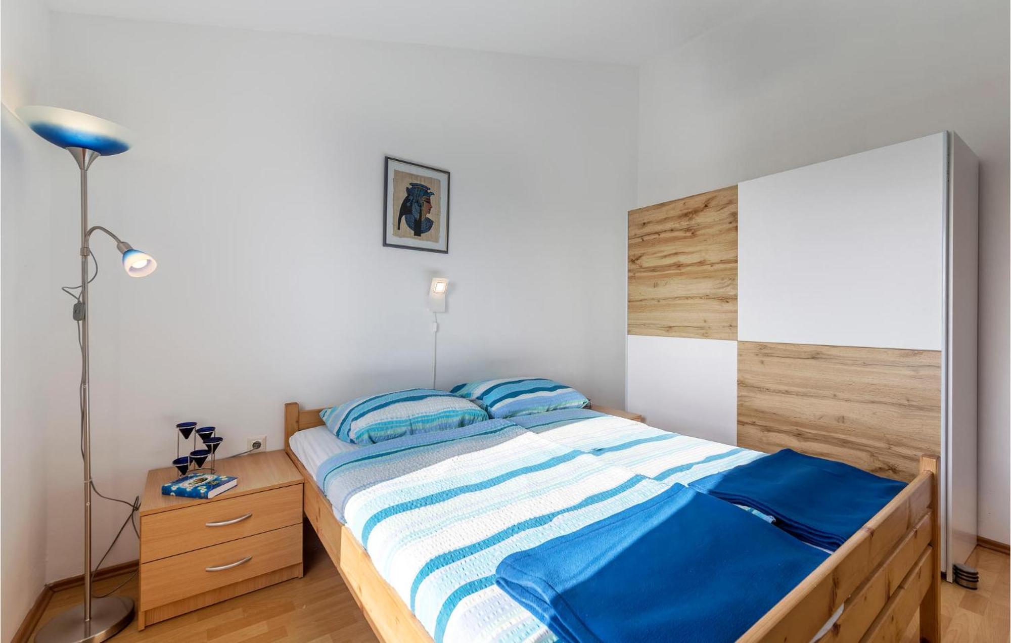 Beautiful Apartment In Barbariga With Kitchen المظهر الخارجي الصورة